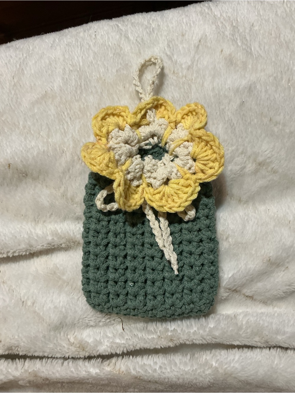 Crochet SoapSaver Pouch w. Yellow Flower Accent